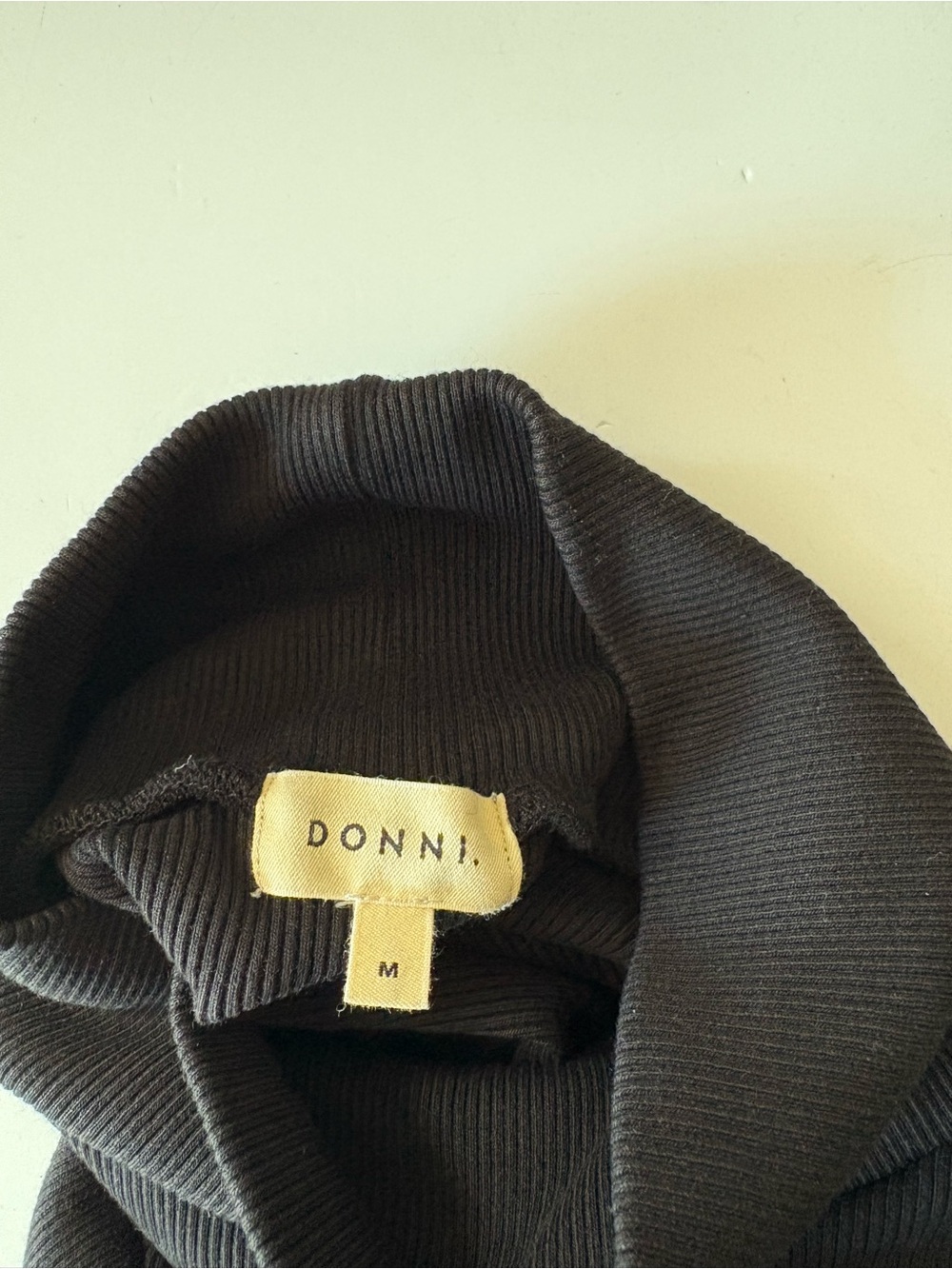 DONNI. || The Rib Turtleneck Mock Neck Long Sleeve Top Jet Black Medium - Picture 5 of 8